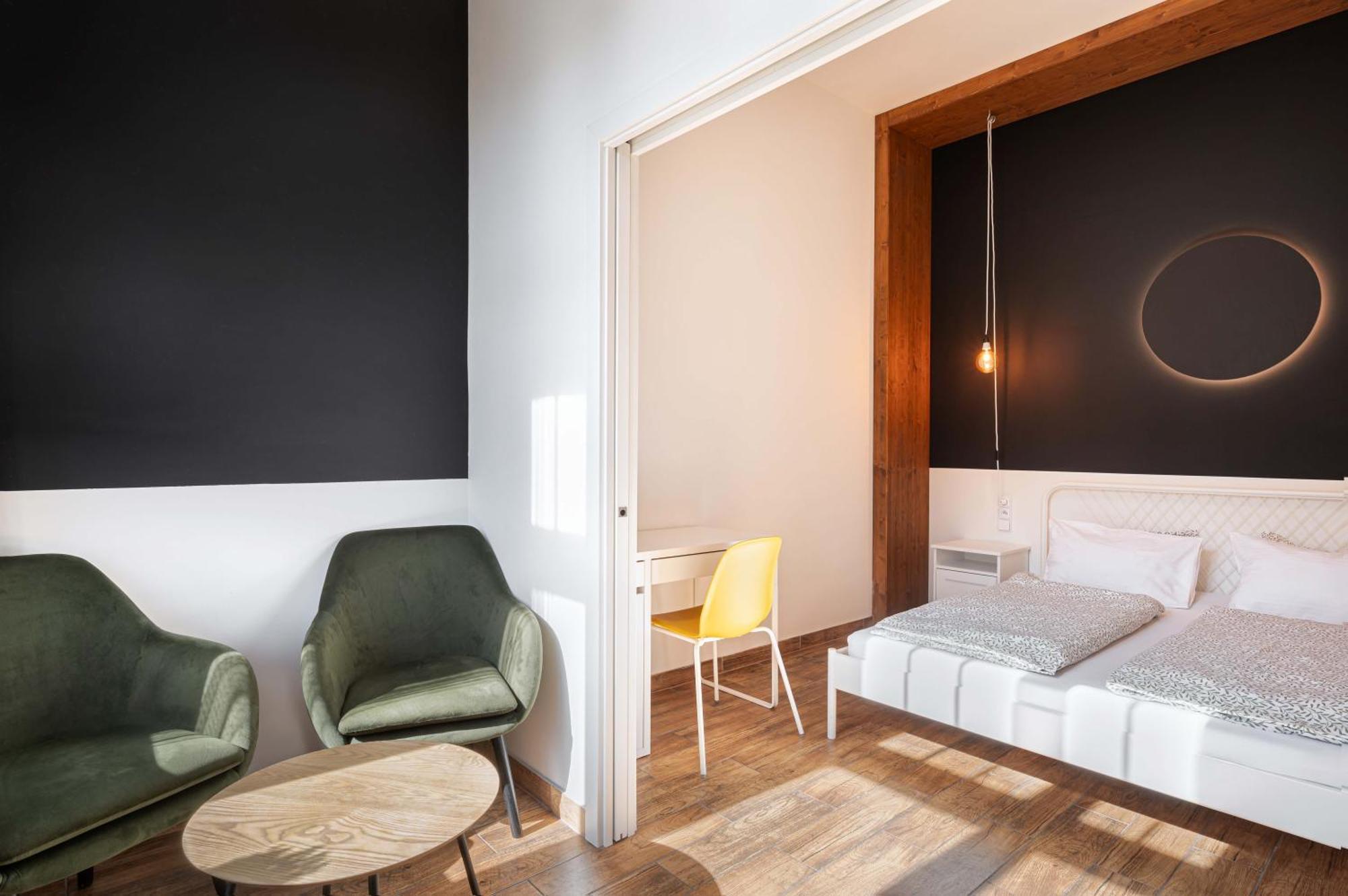 Bohem Prague Hotel Exterior photo